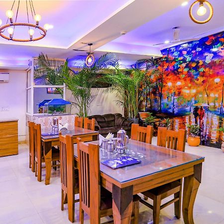Fabhotel The Kiara Near Igi Delhi Airport Нью-Дели Экстерьер фото