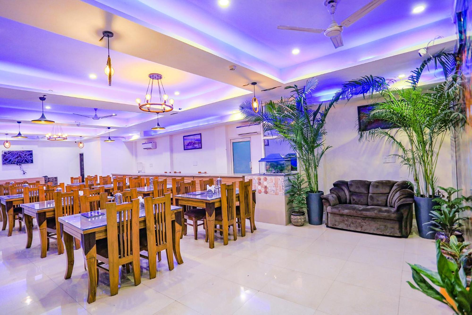 Fabhotel The Kiara Near Igi Delhi Airport Нью-Дели Экстерьер фото