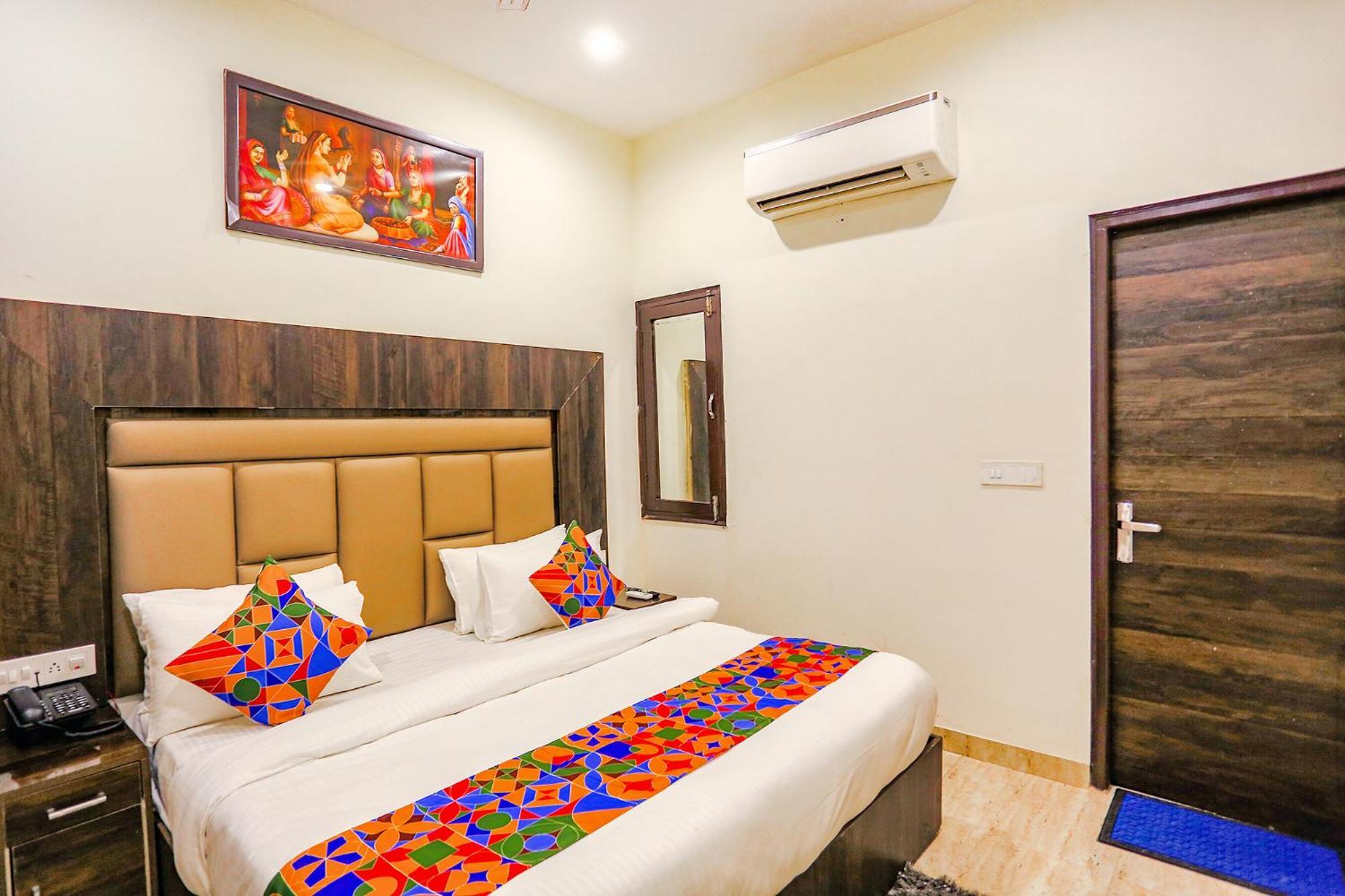Fabhotel The Kiara Near Igi Delhi Airport Нью-Дели Экстерьер фото