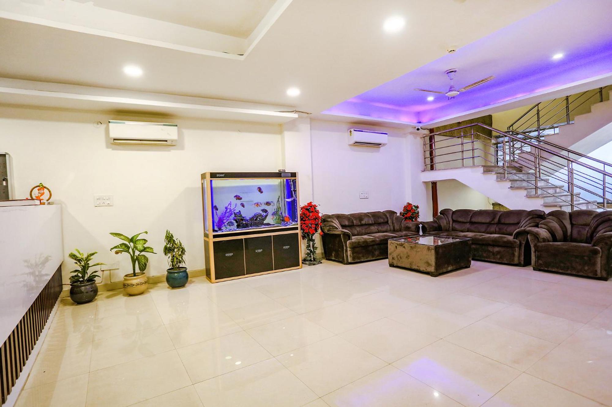 Fabhotel The Kiara Near Igi Delhi Airport Нью-Дели Экстерьер фото